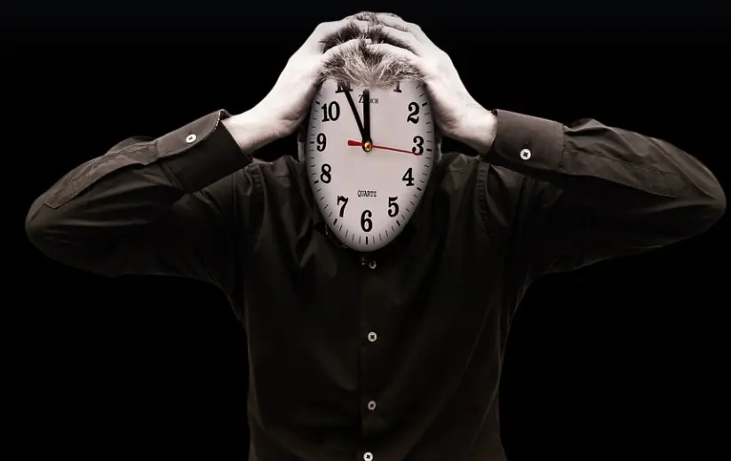 The Impact of Screen Time on Mental Health: Beyond the Surface